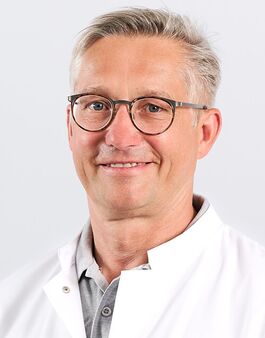 Dr. Claus Cieslok
