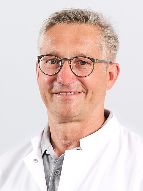 Dr. Claus Cieslok